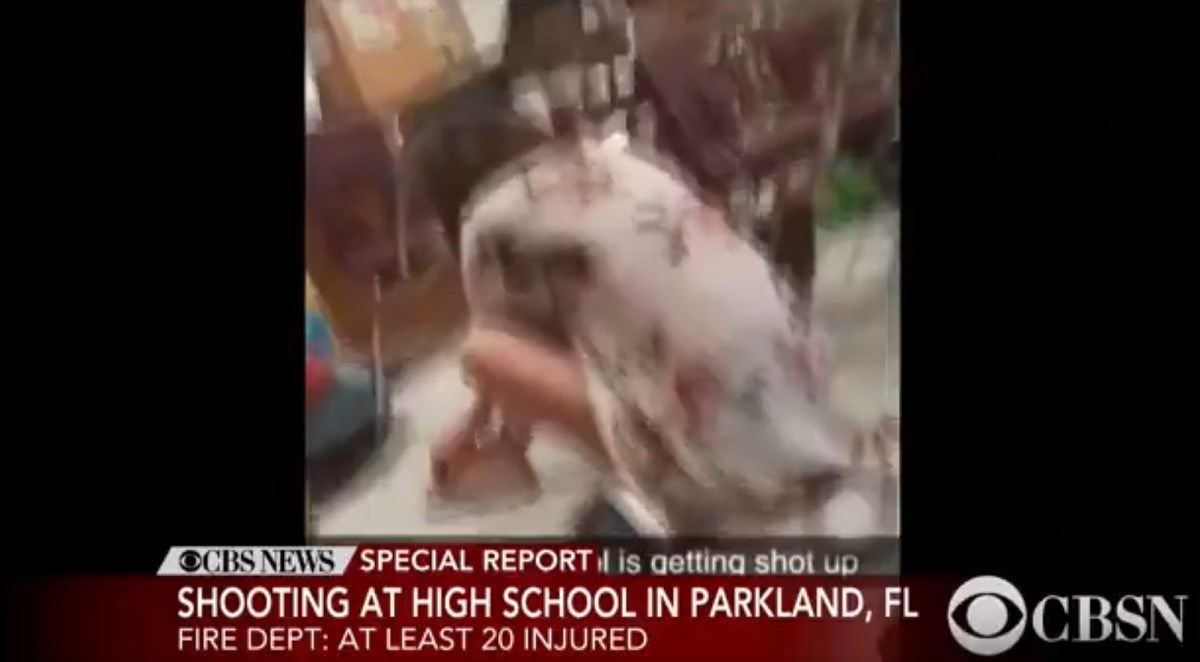 FOTO Objavljena snimka učenika koji se skrivaju od napadača koji puca po školi