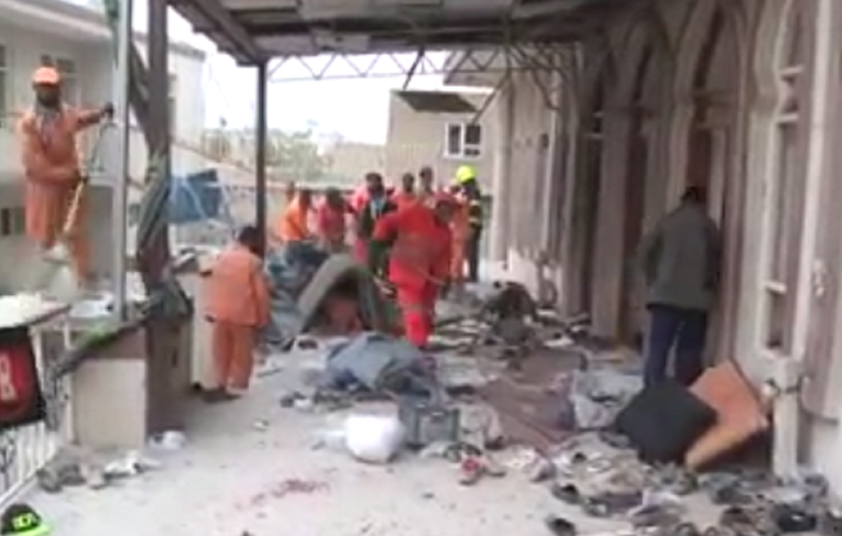Napad bombaša samoubojice u prepunoj džamiji u Kabulu