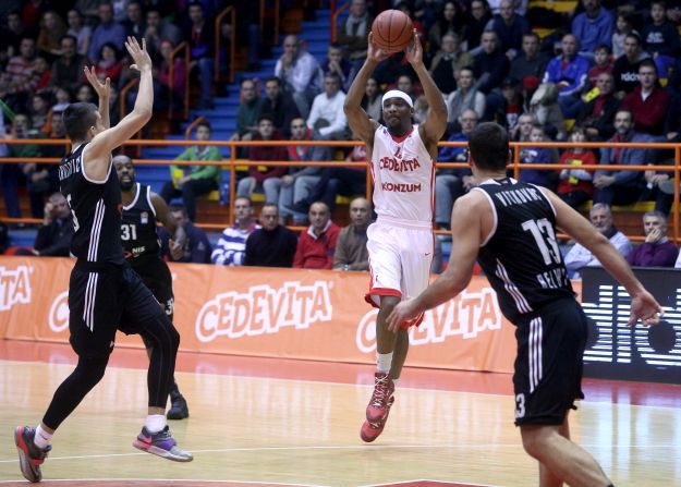 Partizan pomogao Zvezdi: Cedevita porazom u Beogradu gubi prednost domaćeg terena