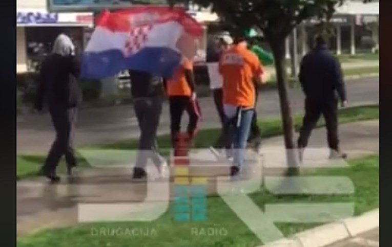 VIDEO Hrvatski navijači hodaju Podgoricom i viču "Ovo je Srbija!"