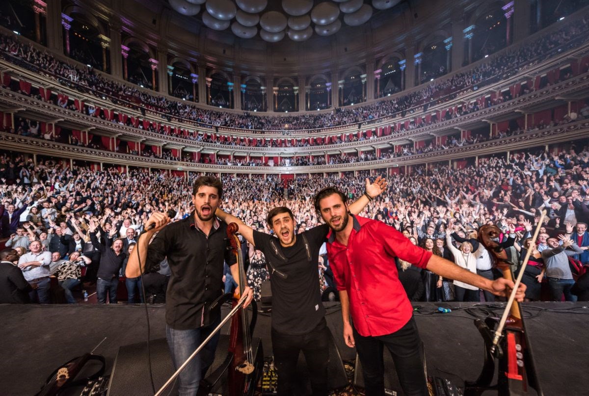 2CELLOS opravdali očekivanja: S lakoćom oduševili Royal Albert Hall u Londonu