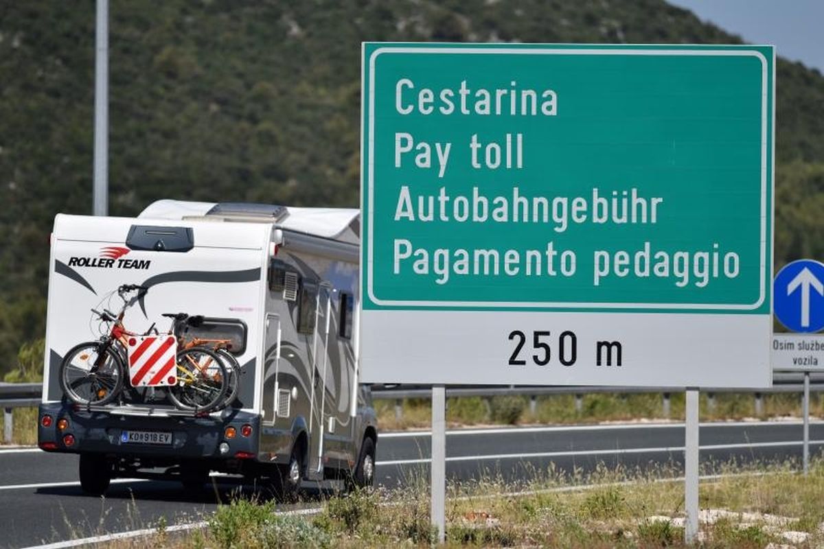 HAC-u se isplatila pljačka domaćih i stranaca, odmah su povećali zaradu