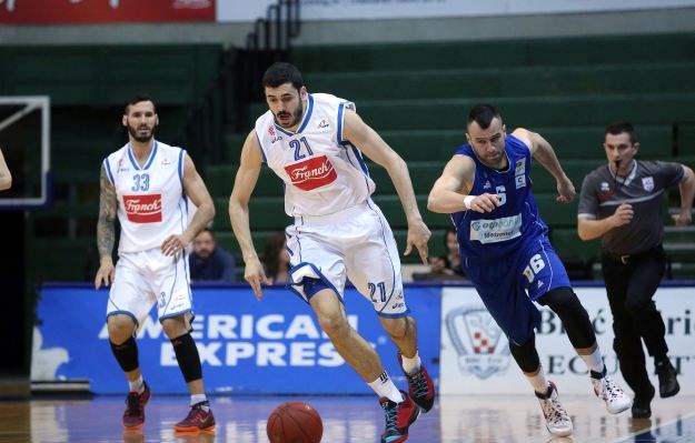 Cibona preokretom slomila Zadar, Zagreb u produžetku porazio Zabok