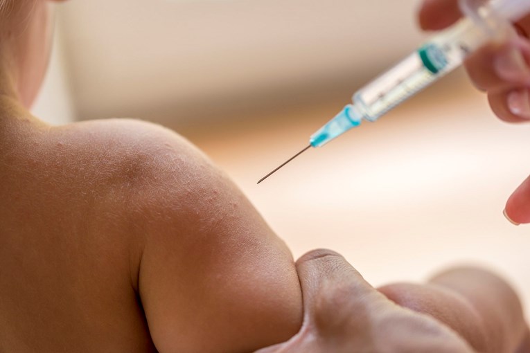 Nova talijanska vlada ublažila zakon o obveznom cijepljenju