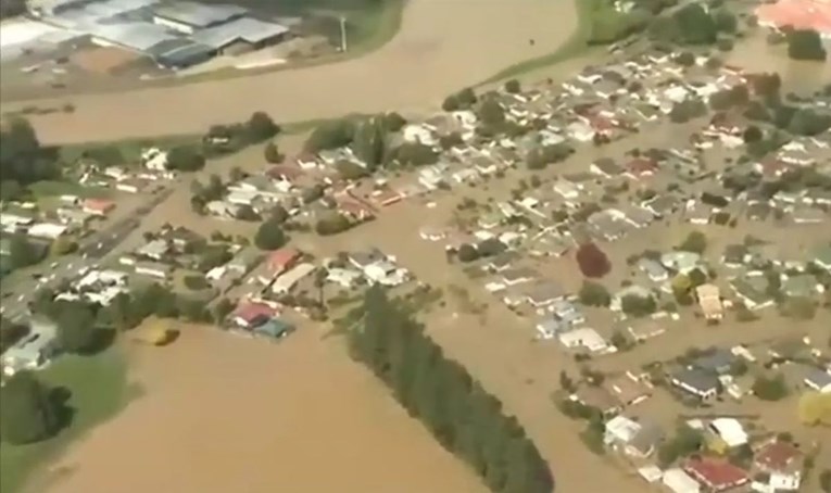 VIDEO 2000 ljudi evakuirano iz Novog Zelanda zbog poplava neviđenih u zadnjih 500 godina