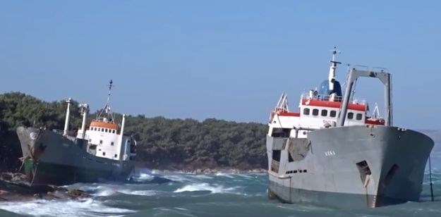 Hoće li izdržati: Prijeti opasnost da se brodovi Splitske plovidbe prilikom odsukavanja s Marjana i Čiova potope