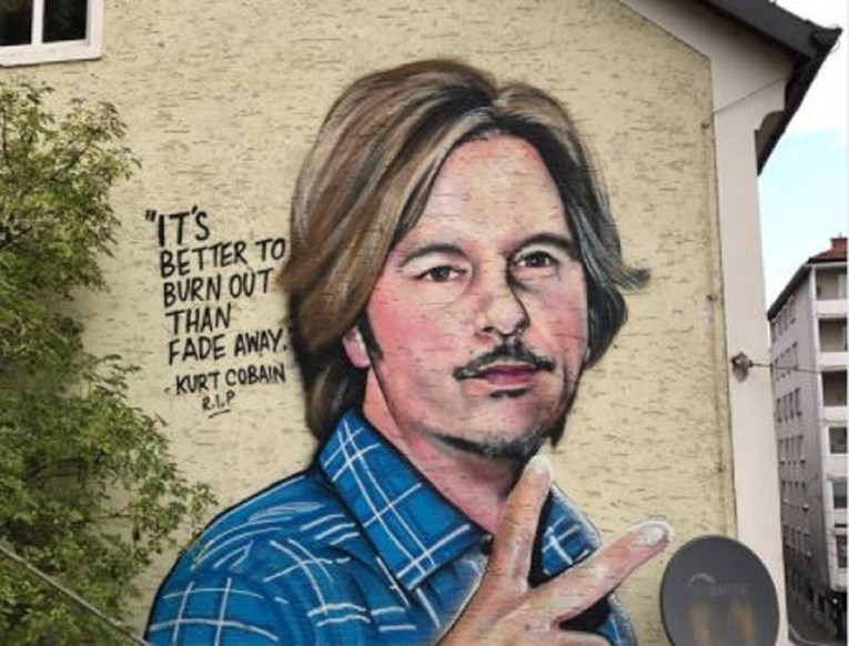FOTO Ovaj mural u Austriji posvećen je Kurtu Cobainu, ali svi na njemu vide lice poznatog glumca