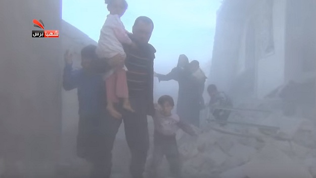 U napadima na uporište Islamske države u Sriji ubijeno 25 civila