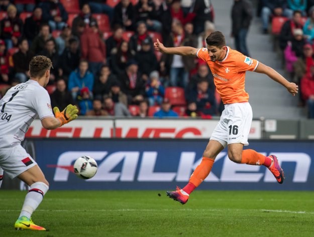 VIDEO Novi gol Hrvata u Bundesligi: Zabio Bayeru minutu nakon ulaska u igru