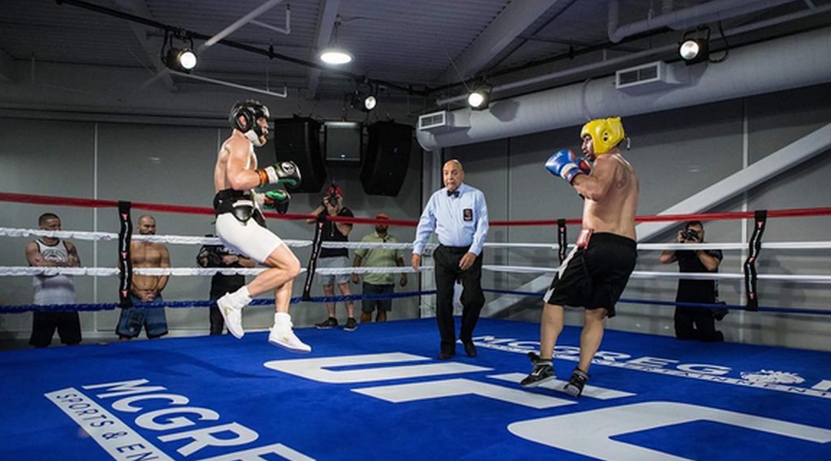 McGregor se za Floyda priprema kao nikad do sada: "Oni ne spariraju, to je rat"