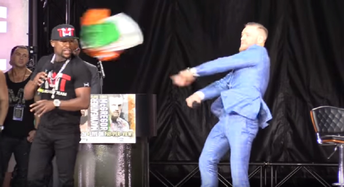 DOBRA GLUMA ILI MRŽNJA? Floyd došao s irskom zastavom, Conor mu poručio: "Takni je i sj...t ću te!"