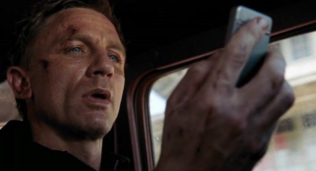 Daniel Craig odbio pet milijuna dolara jer James Bond ne koristi Sonyjeve telefone