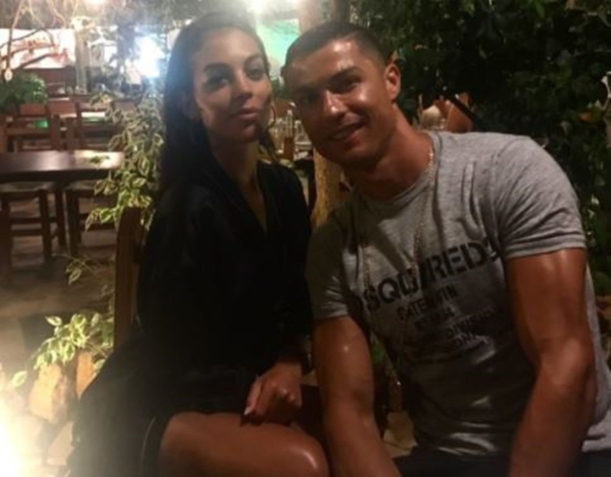 Cristiano Ronaldo se zaručio?