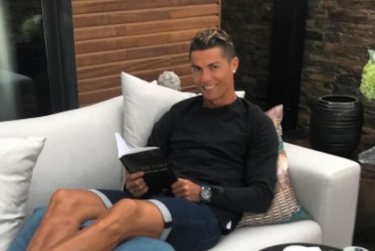 Cristiano Ronaldo objavio novu fotku, fanovi se ne mogu načuditi jednom detalju