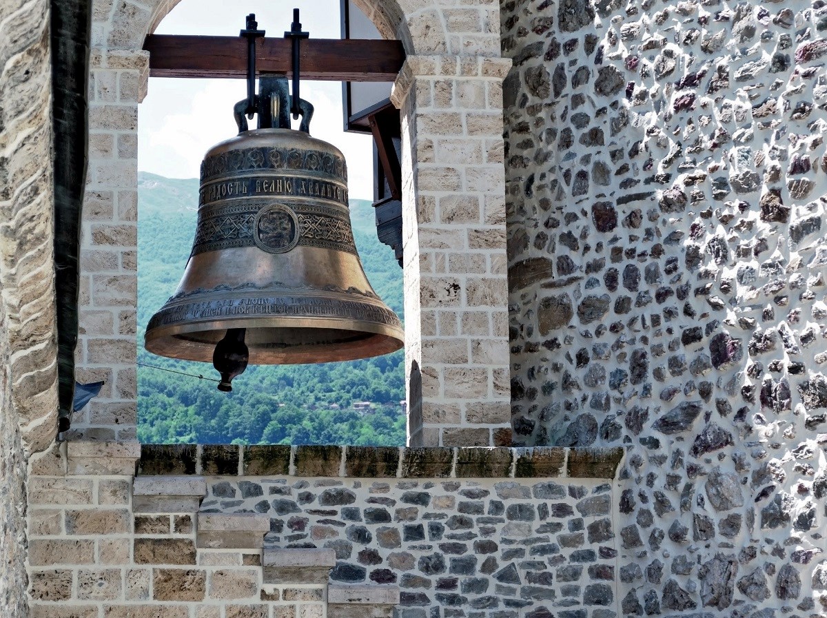 Lopovi u Venezueli iz crkve ukrali brončano zvono teško pola tone