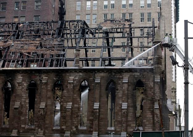 Srbi optužuju: Naša crkva na Manhattanu spaljena je zbog zaustavljanja proglašenja Stepinca svetim