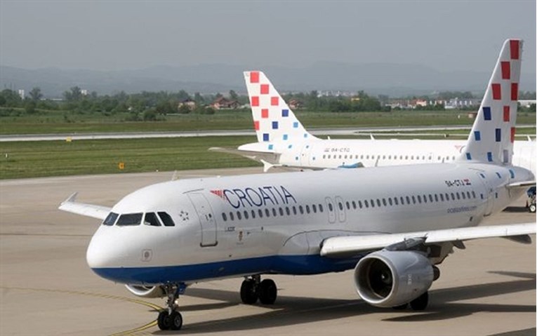 NEVRIJEME NA LETU IZ PARIZA Tuča oštetila avion Croatia Airlinesa