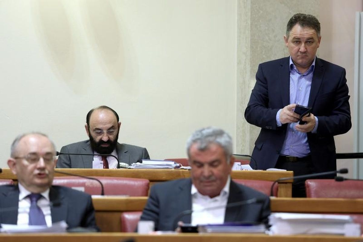 U Saboru se opet žestoko posvađali, HDZ-ovac branio ustaškog zločinca Milu Budaka