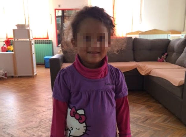Ovo je 3-godišnja djevojčica ostavljena u Hrvatskoj: Nitko ne zna njezino ime niti odakle je došla
