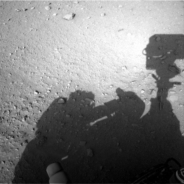Fotografija čovjeka na Marsu? Ne, to je samo Curiosity