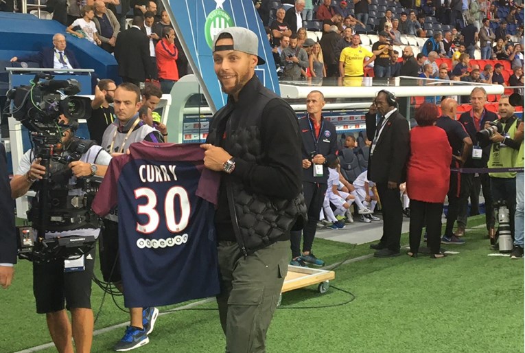 Neymar ugostio omiljenu NBA megazvijezdu prije utakmice sa Saint-Etienneom