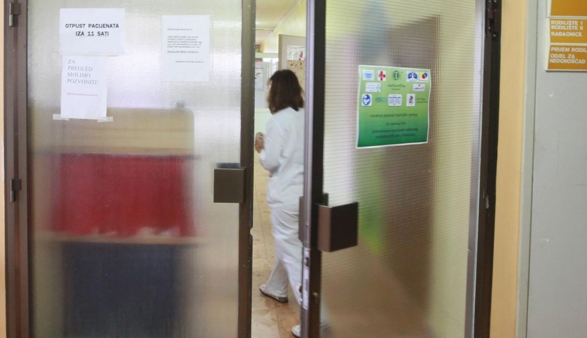 Pao broj zaposlenih u hrvatskom zdravstvu i socijalnoj skrbi