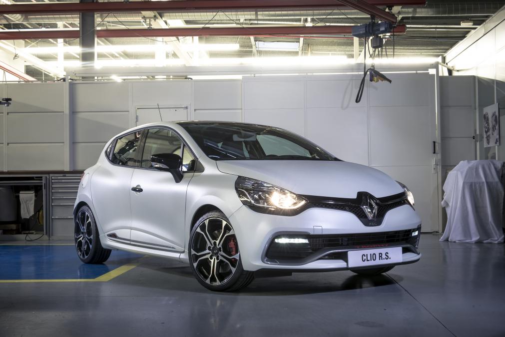 Stiže Clio RS  220 Trophy!