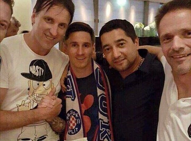 Messi nakon finala pozirao s Hajdukovim šalom, Hajduk mu zahvalio