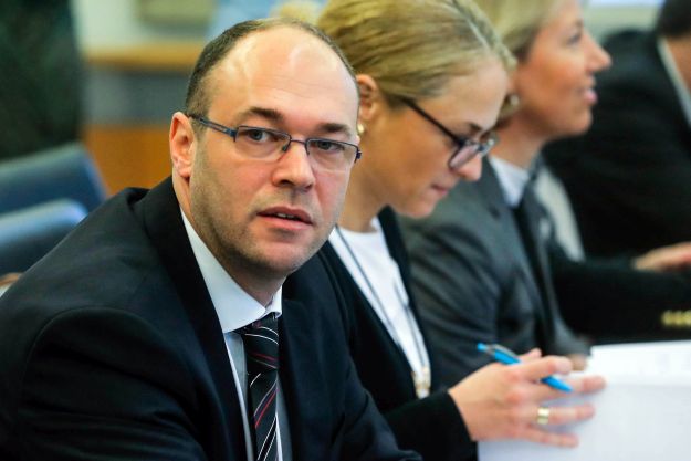 Stier odgovorio Bauku o Jasenovcu: "Bio si ministar pa nisi ništa poduzeo"