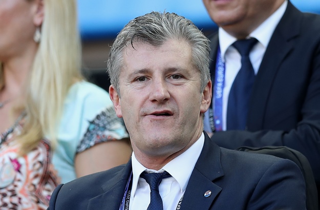 Šuker: Neka drugi pričaju o nama