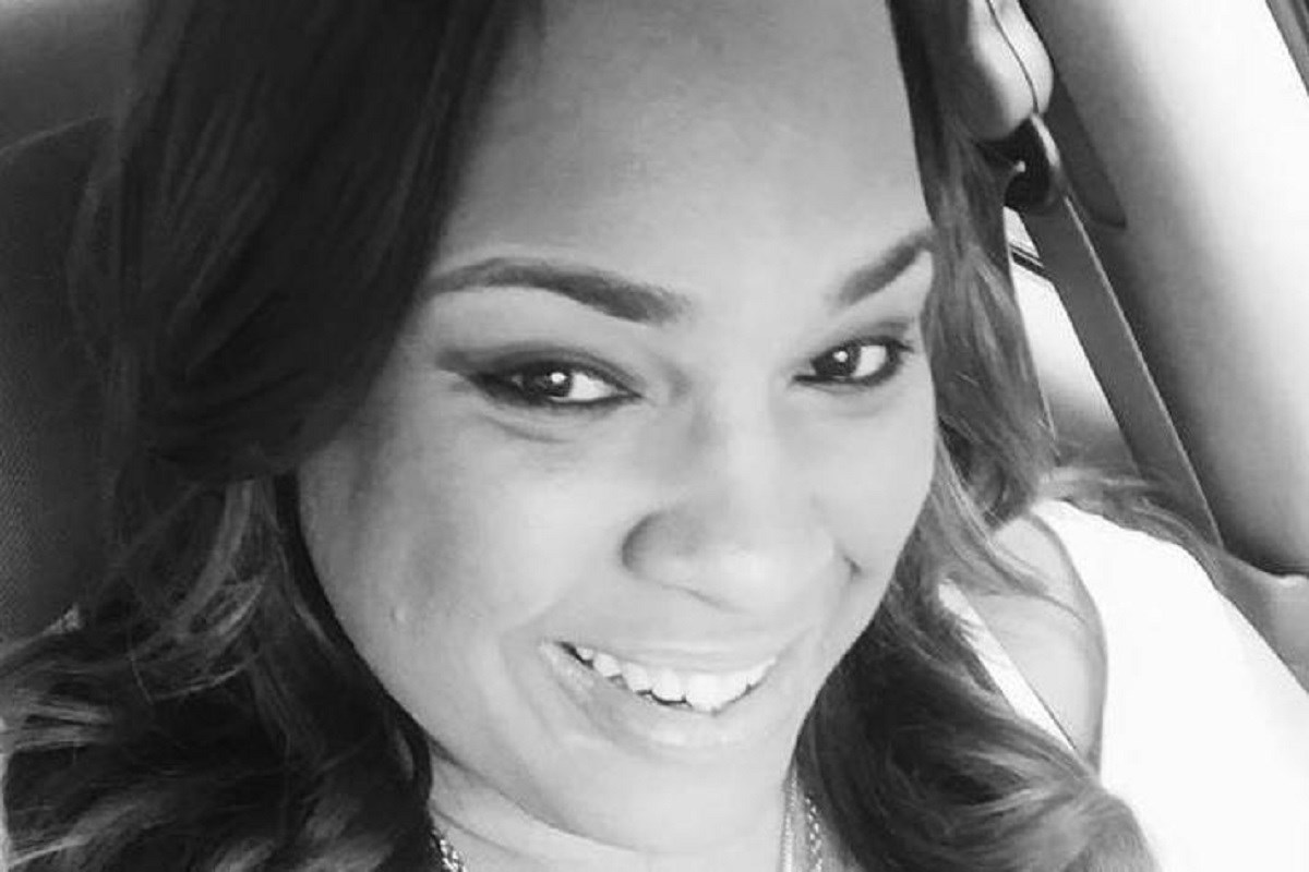 Bivši američki mornar izbo ženu 119 puta nakon što je saznao da je transrodna