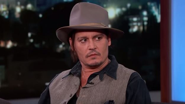 Johnny Depp dobio dobre vijesti i odmah ih proslavio u društvu misteriozne ljepotice