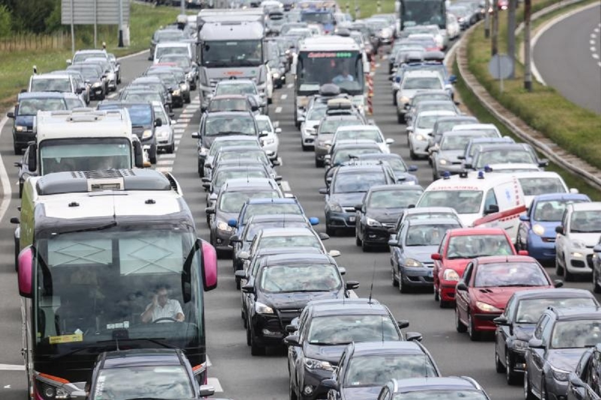 IDETE NA MORE OVAJ VIKEND? Na mnogim cestama vas čekaju velike gužve, pogledajte gdje će biti najgore