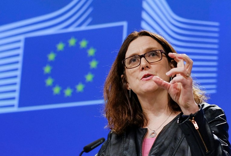 Povjerenica EK traži da se Europska unija isključi iz Trumpovih carina