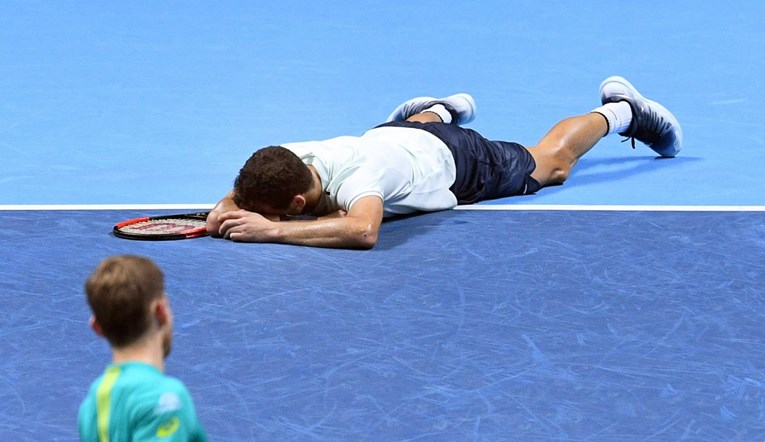 Dimitrov slavi najveći trofej u karijeri, u sjajnom finalu osvojio završni Masters