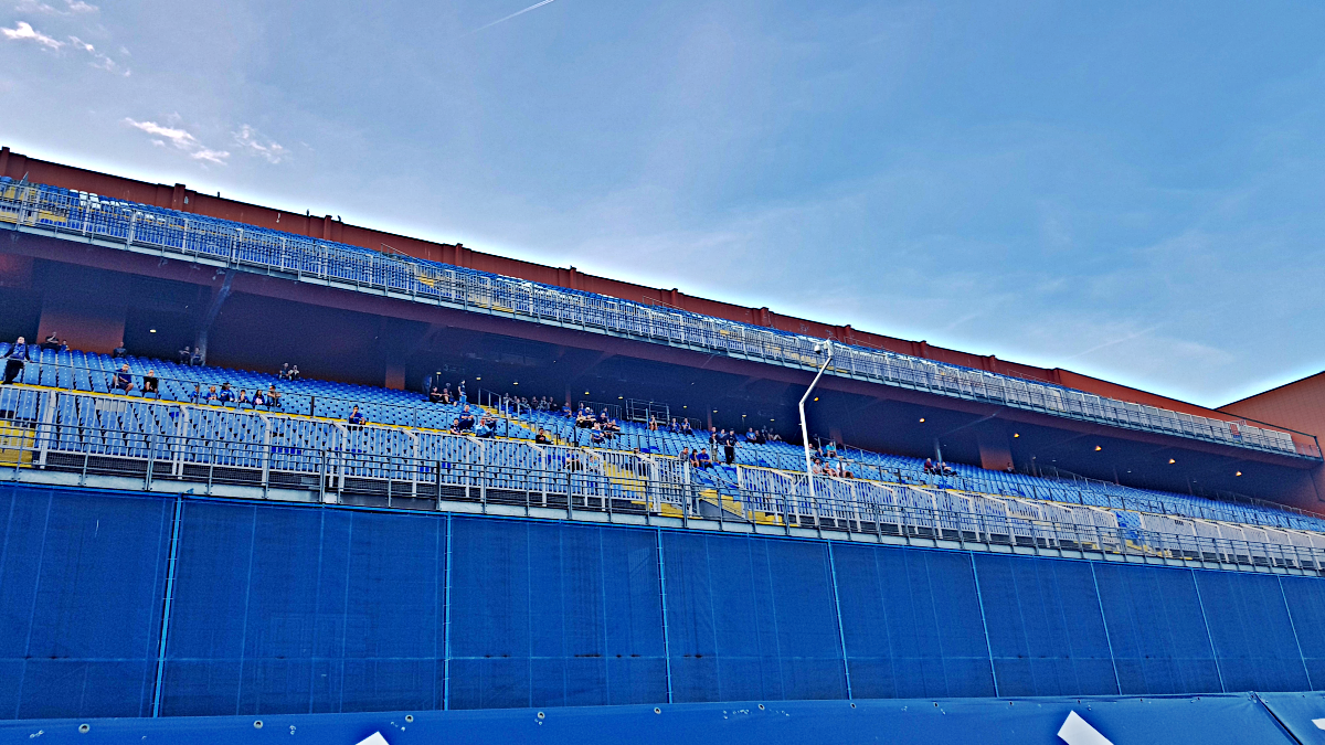 Dinamo proslavio naslov, na sjeveru bilo 50 ljudi