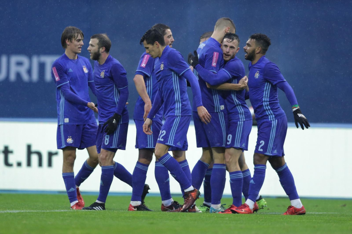 GOLIJADA NA MAKSIMIRU Hat-trick Henriqueza i povratnički gol Ademija, Dinamo u polufinalu Kupa