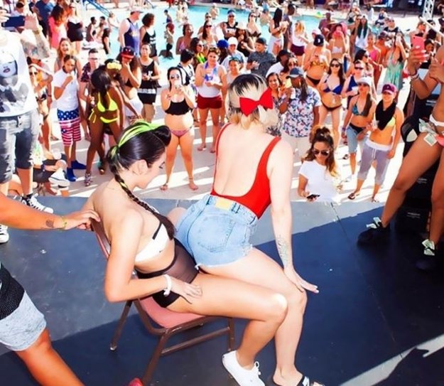VIDEO 50.000 lezbijki na jednom mjestu: Provjerite kako izgleda najluđi lezbijski party na svijetu
