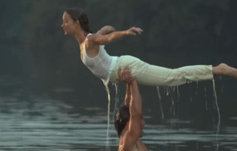 VIDEO Zvijezda "Prljavog plesa" otkrila neugodnu istinu o sceni iz jezera: "Mislila sam da umirem"