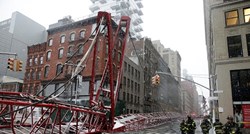 VIDEO Dramatična snimka trenutka u kojem se srušila golema dizalica na Manhattanu