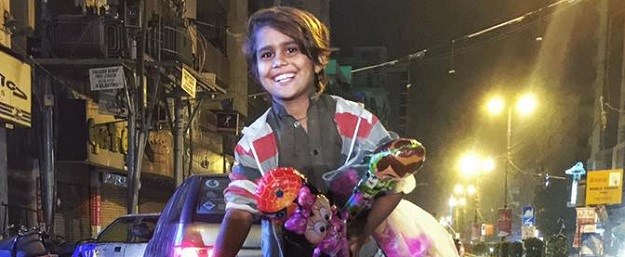 FOTO Siromašni dječak koji živi na ulici svojom gestom dirnuo svijet