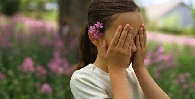 Privedena majka iz Gorskog kotara, zbog loših ocjena pokušala ugušiti kćer jastukom?