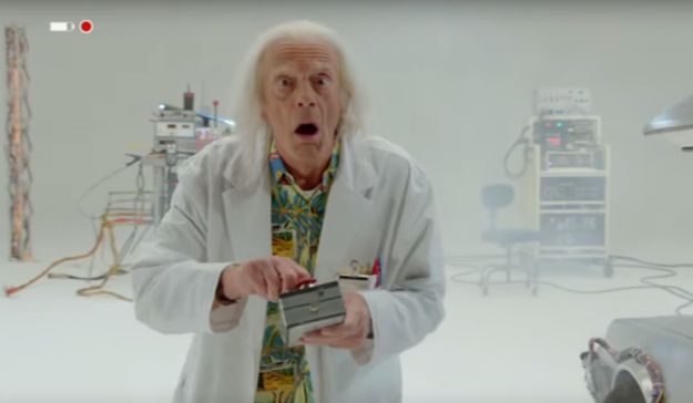 Povratak "Povratka u budućnost": Vratio se Doc Brown i najavio veliko iznenađenje
