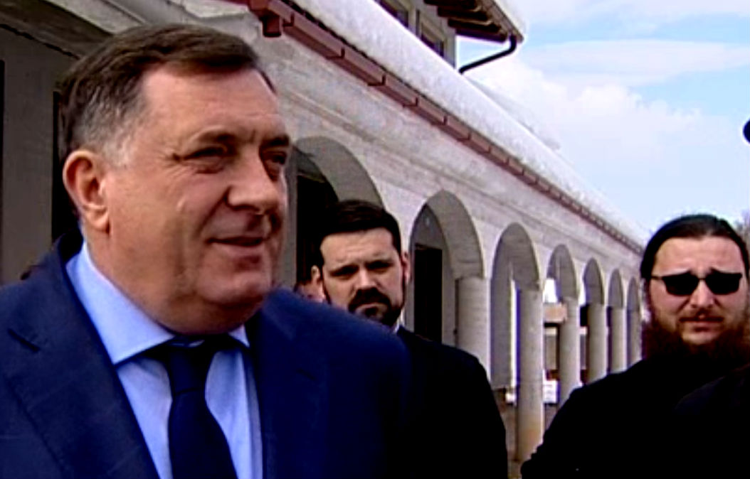 Dodik: Hrvatska krivotvori istinu o Jasenovcu