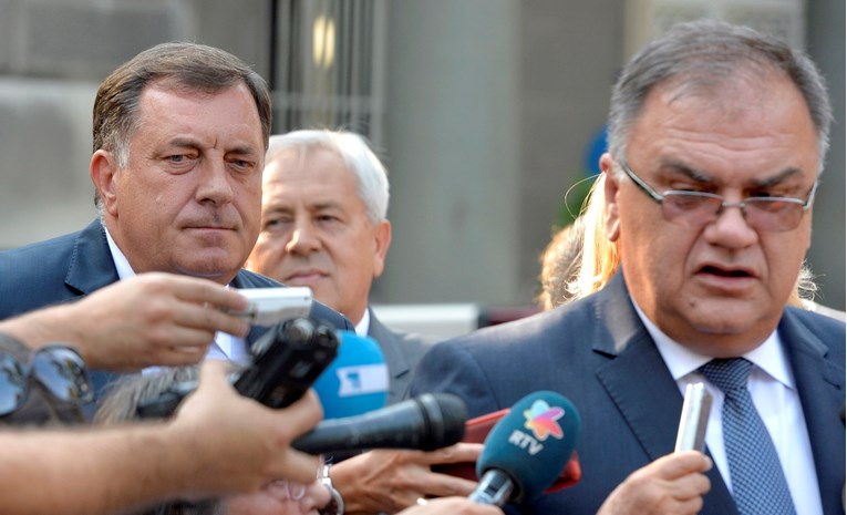 Srpski političari napali Ustavni sud u BiH, zaprijetili političkom krizom