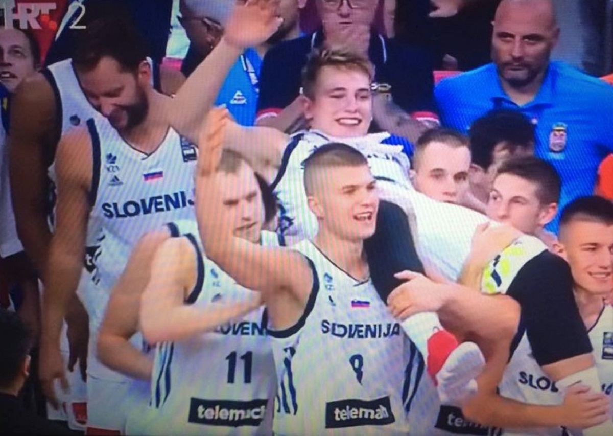 "ŽIVA NOSILA" ZA RANJENIKA Evo zašto su prvaci