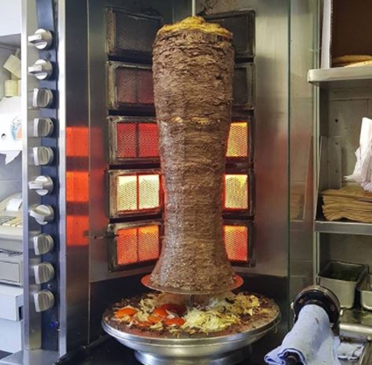 Doner kebab bi uskoro mogao biti zabranjen, evo i zašto