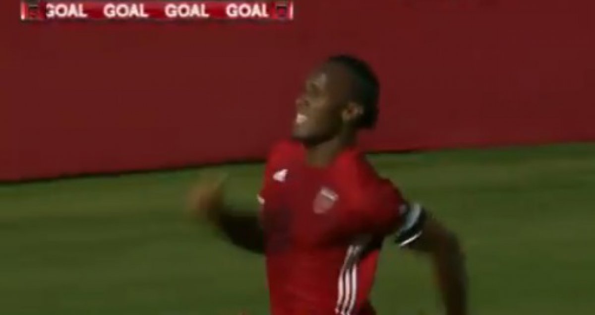 Drogba debitirao za novi klub: Naravno da je odmah zabio i naravno da je to bio udarac glavom