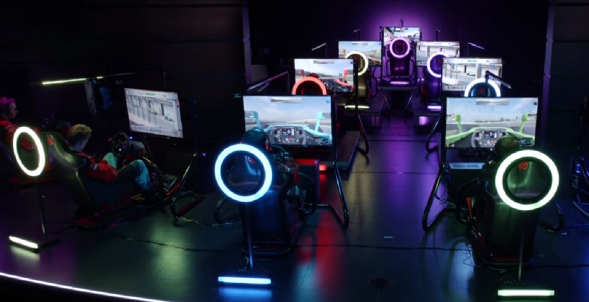 Prvak esport Formule 1 utrkivat će se u pravim bolidima s Coulthardom, Montoyom, Solbergom...