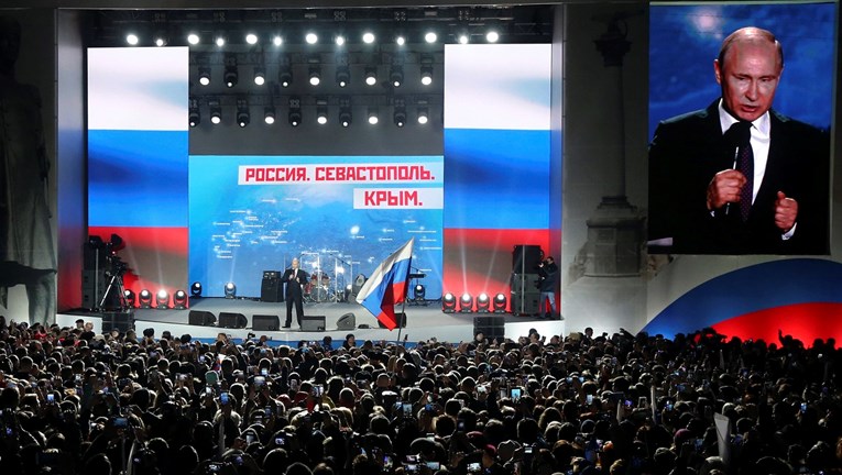 Ususret obljetnici pripojenja Krima, Putin pozdravlja "povijesnu pravdu"